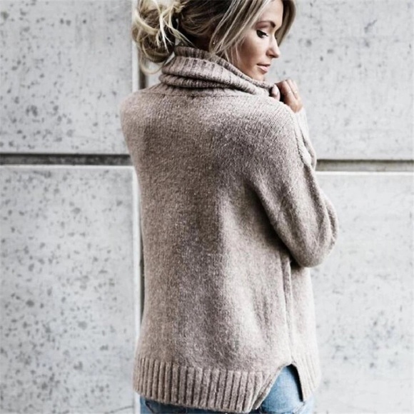 Last 1! Oversized Slouchy Turtleneck Sweater - Picture 2 of 8